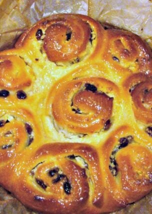 Almond Raisin Cream Cheese Sticky BunsF