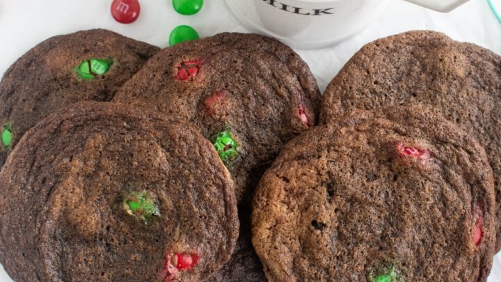 Crispy Chocolate MM CookiesF